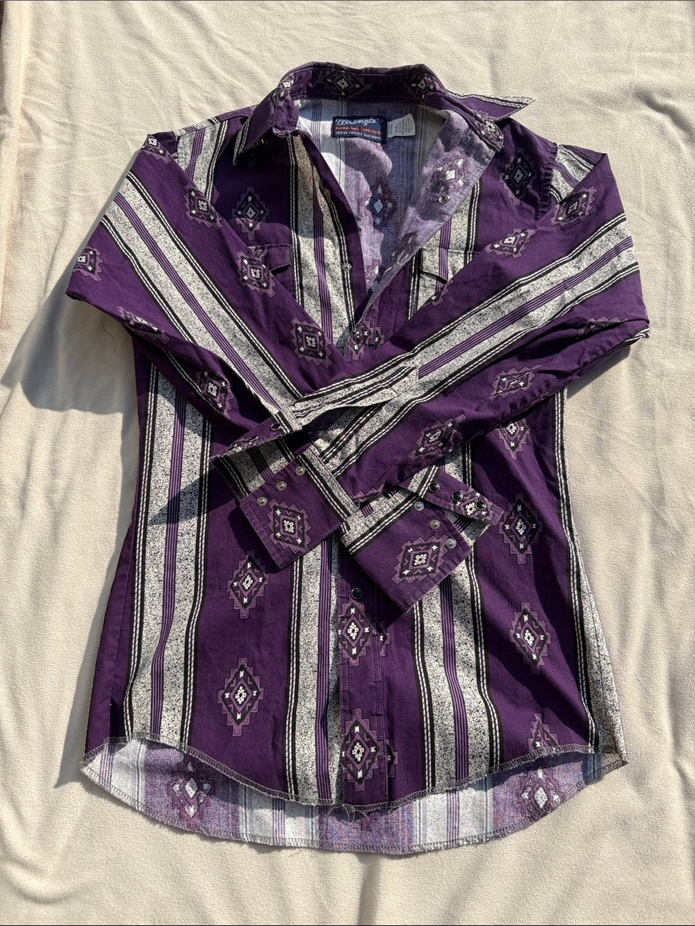Wrangler Purple and White Patterned Dress Shirt